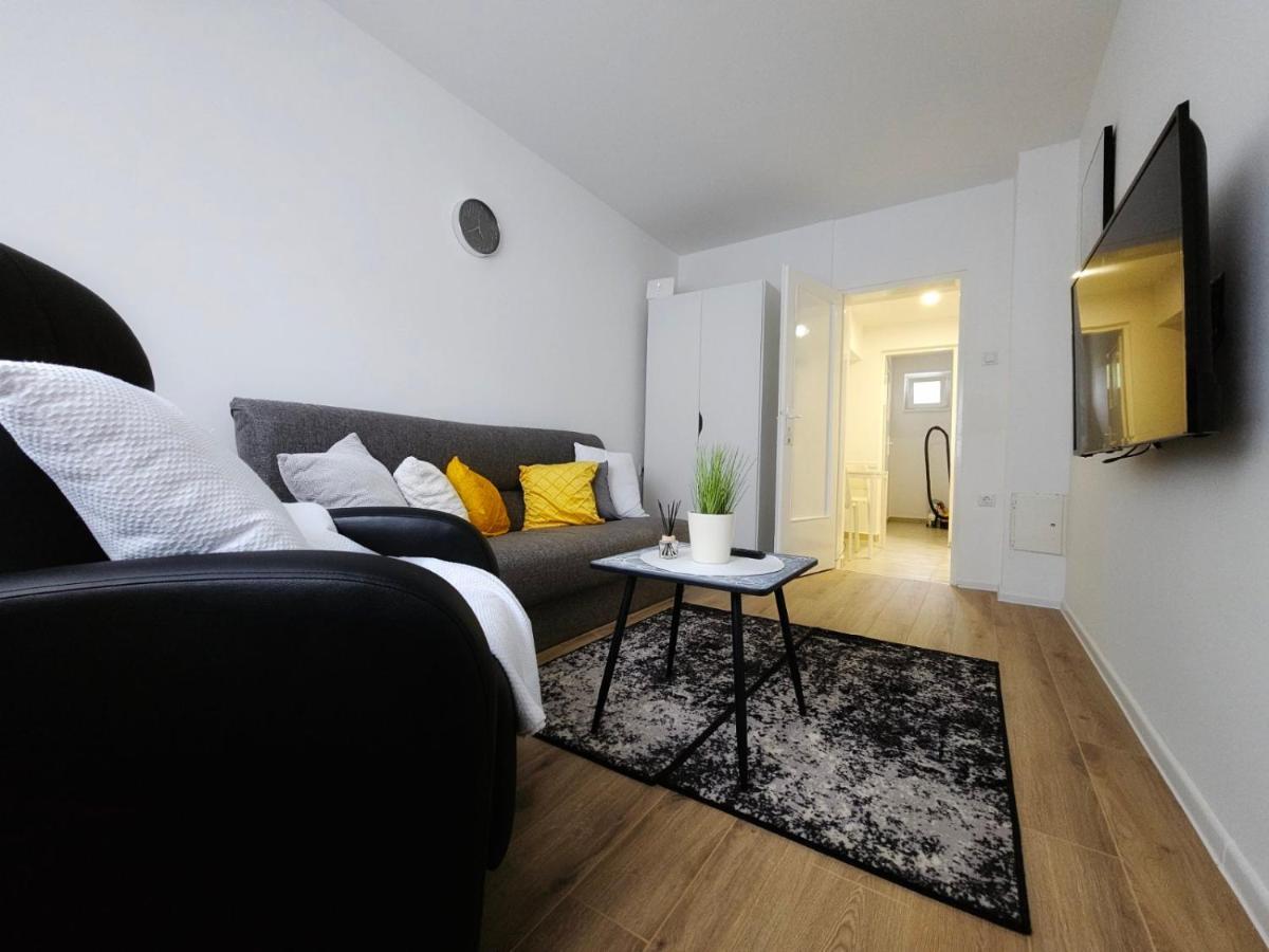 Marija Apartman オシエク エクステリア 写真